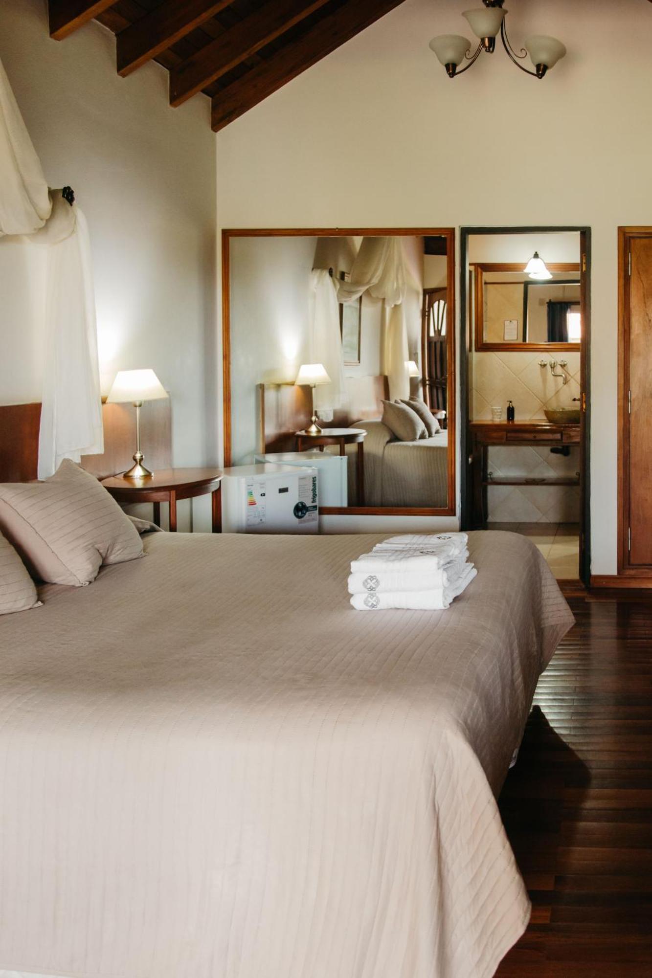 La Guarida Hotel & Spa (Adults Only) カピージャ・デル・モンテ エクステリア 写真