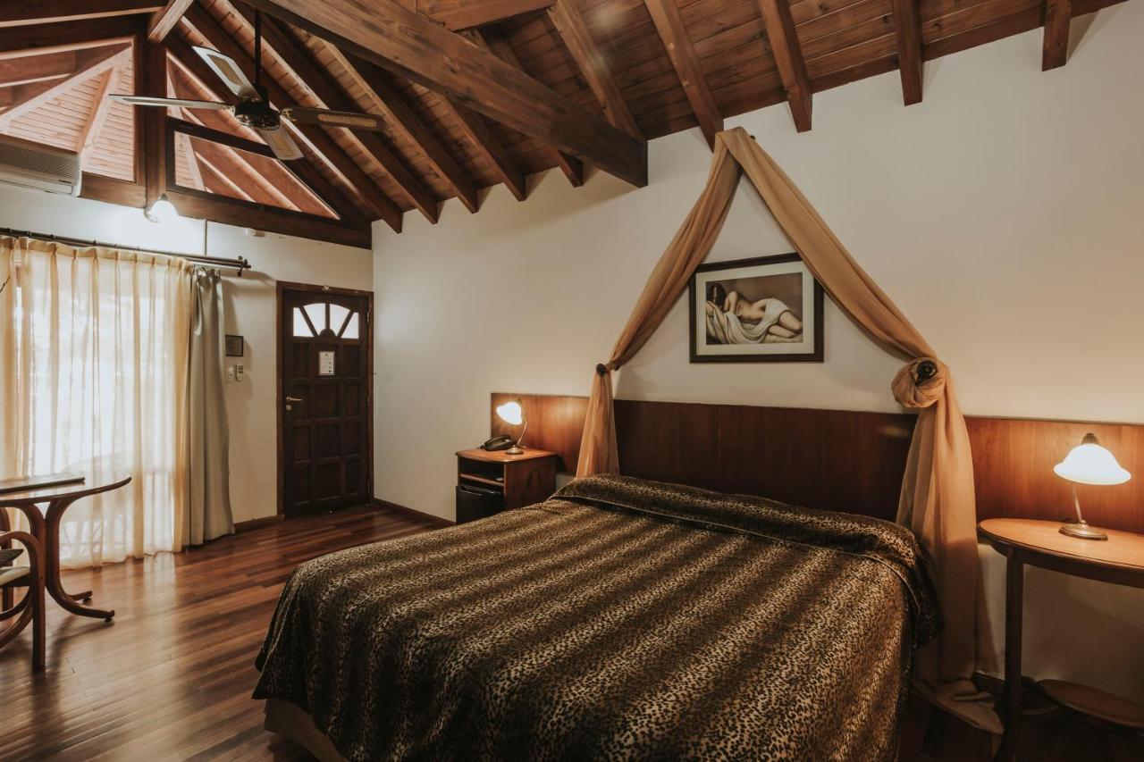 La Guarida Hotel & Spa (Adults Only) カピージャ・デル・モンテ エクステリア 写真